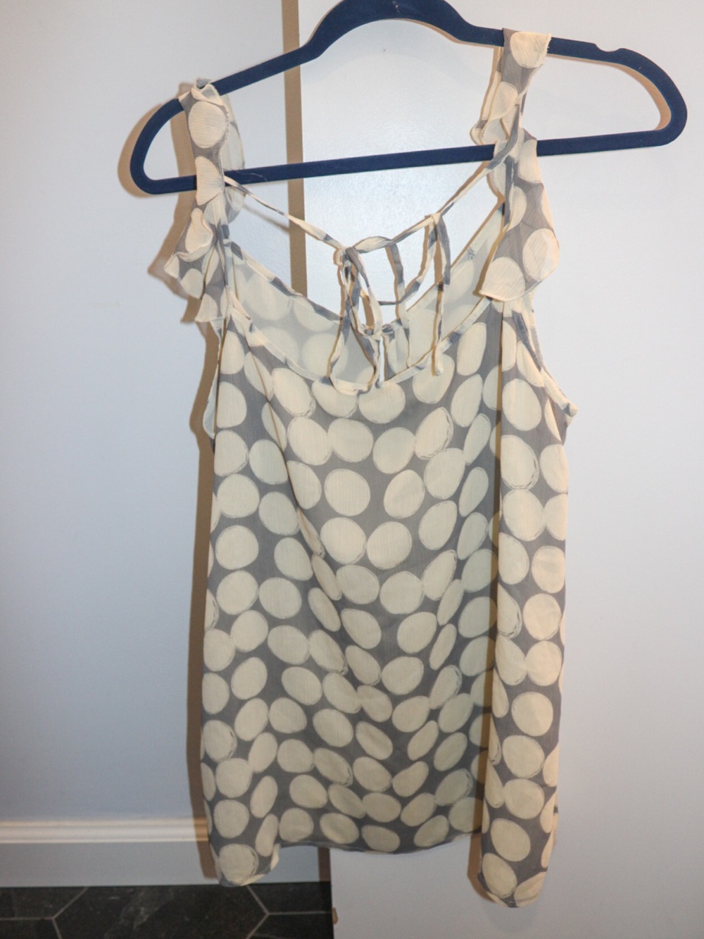 Vintage Y2K Old Navy Maternity Blouse Large Grey Cream Polka Dot Ruffle Tie Back